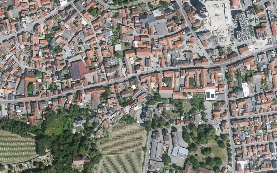 Luftbild mit der Einzellage Neuberg