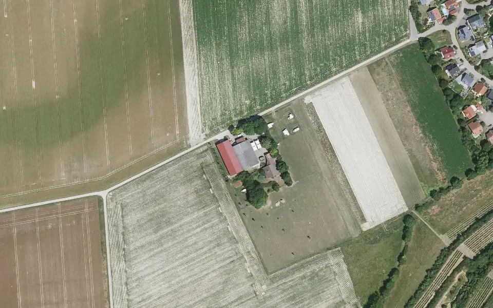 Luftbild der Umgebung von Weingut Borntaler Hof in Osthofen