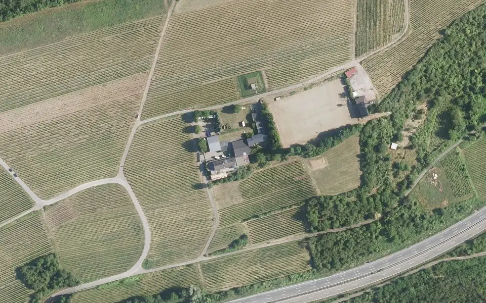 Luftbild der Umgebung von Weingut & Gästehaus Sonnenberg in Neuleiningen