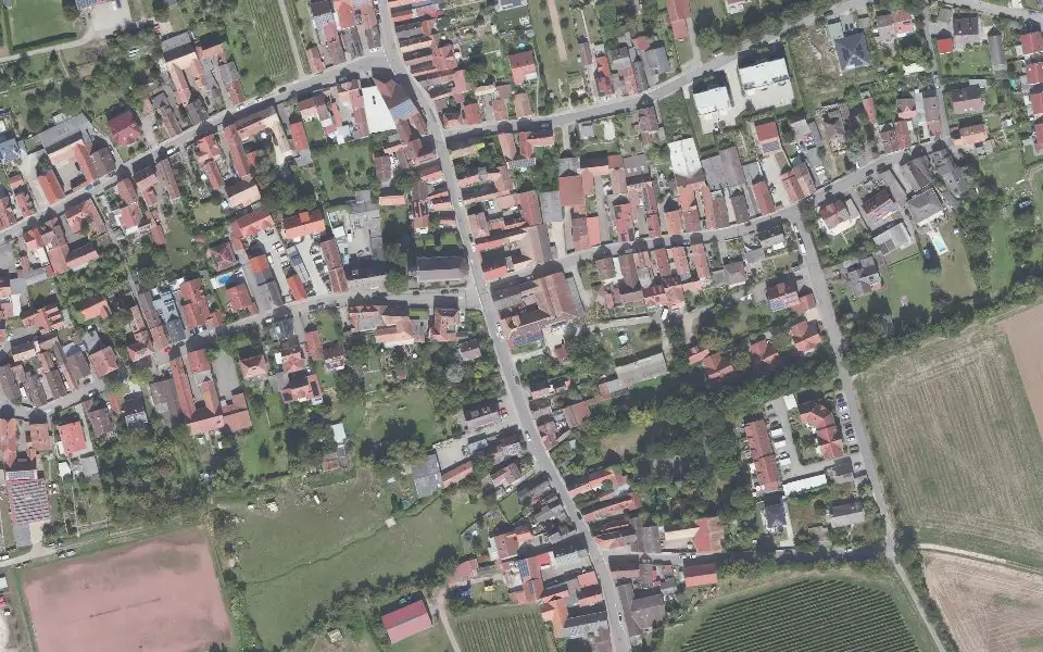 Luftbild der Umgebung von Weingut Schweikart Dalberghof in Essingen